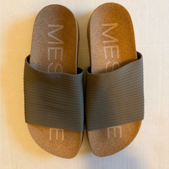 Message Mullen Ripple Slide - Stone - Picture 7 of 8